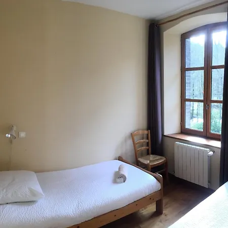 D'hotes Au Domaine De Clarat Lafarre (Haute-Loire)