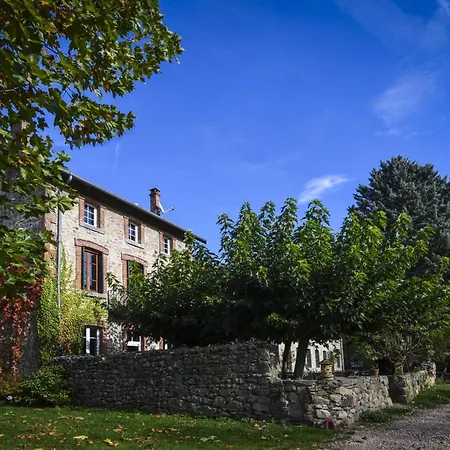 Couette-café D'hotes Au Domaine De Clarat 3*