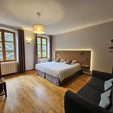 D'hotes Au Domaine De Clarat